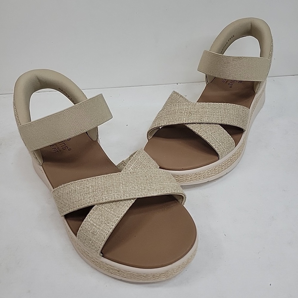 NWOB Bob's From Skechers Sz 9.5 Slip-ins Plush Foam Wide Fit Sandal Tan Comfy